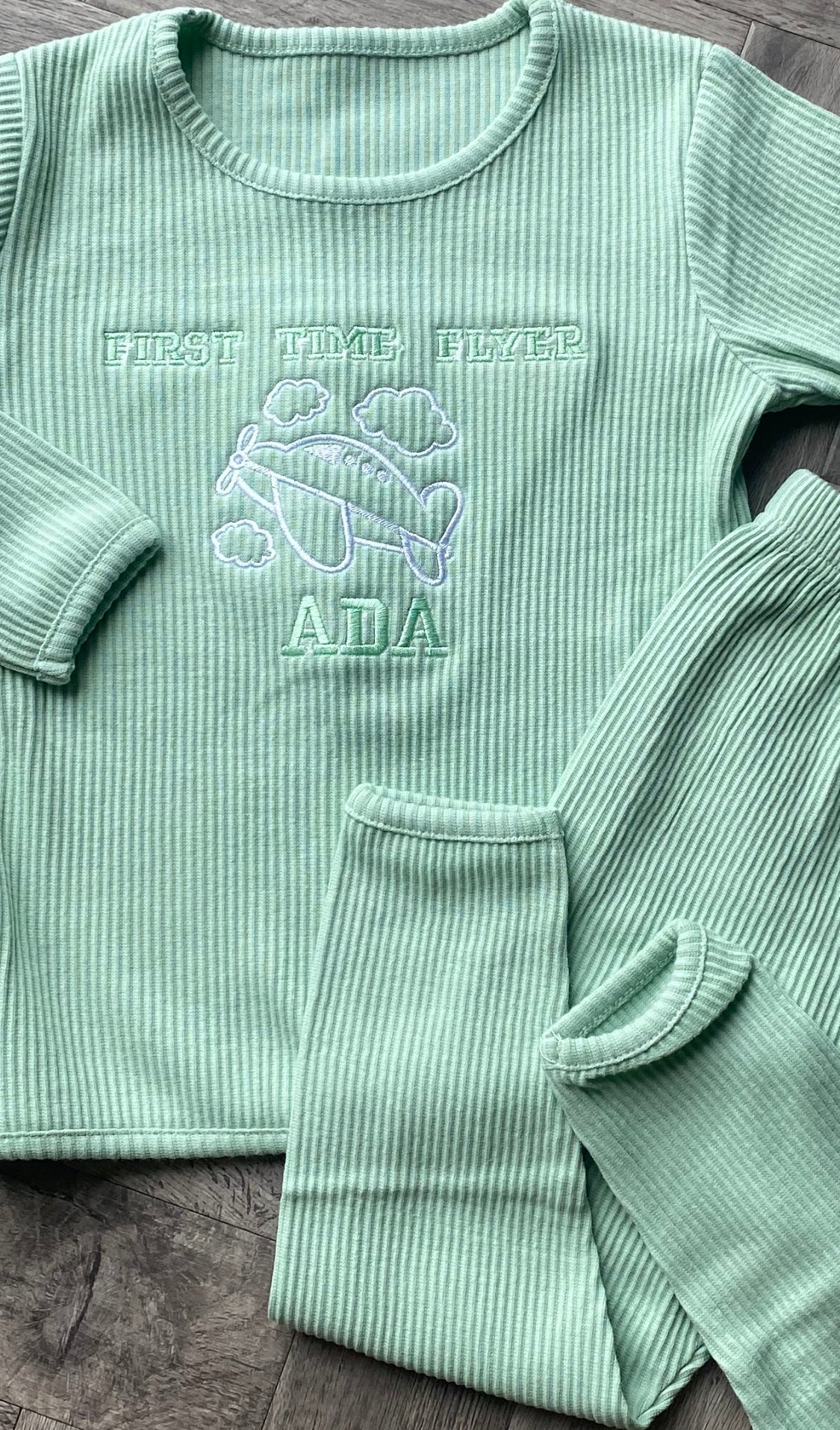 First Time Flyer Loungeset