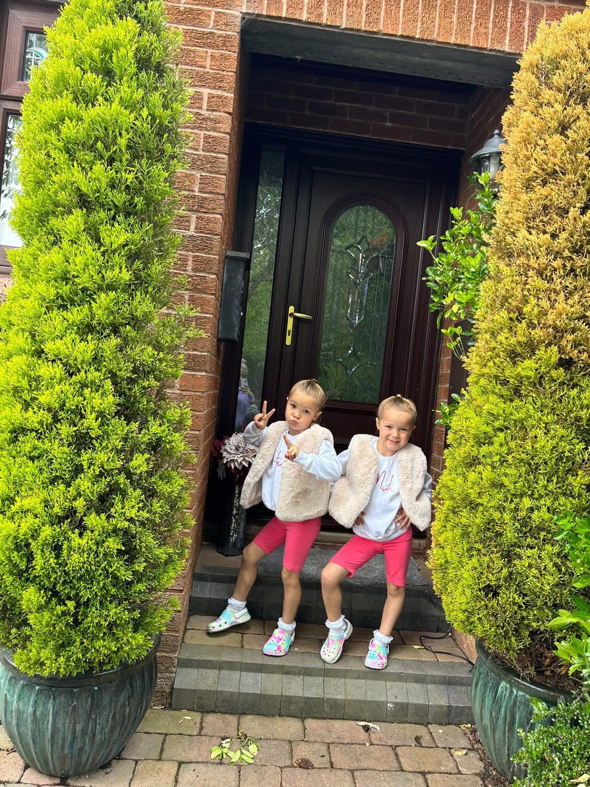 Girls multi Signature Jumper
